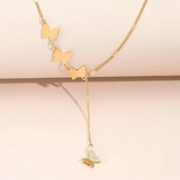 ❀ Elegant Gold Butterly Charm Y-Lariat Drop Necklace - Picture 3 of 5